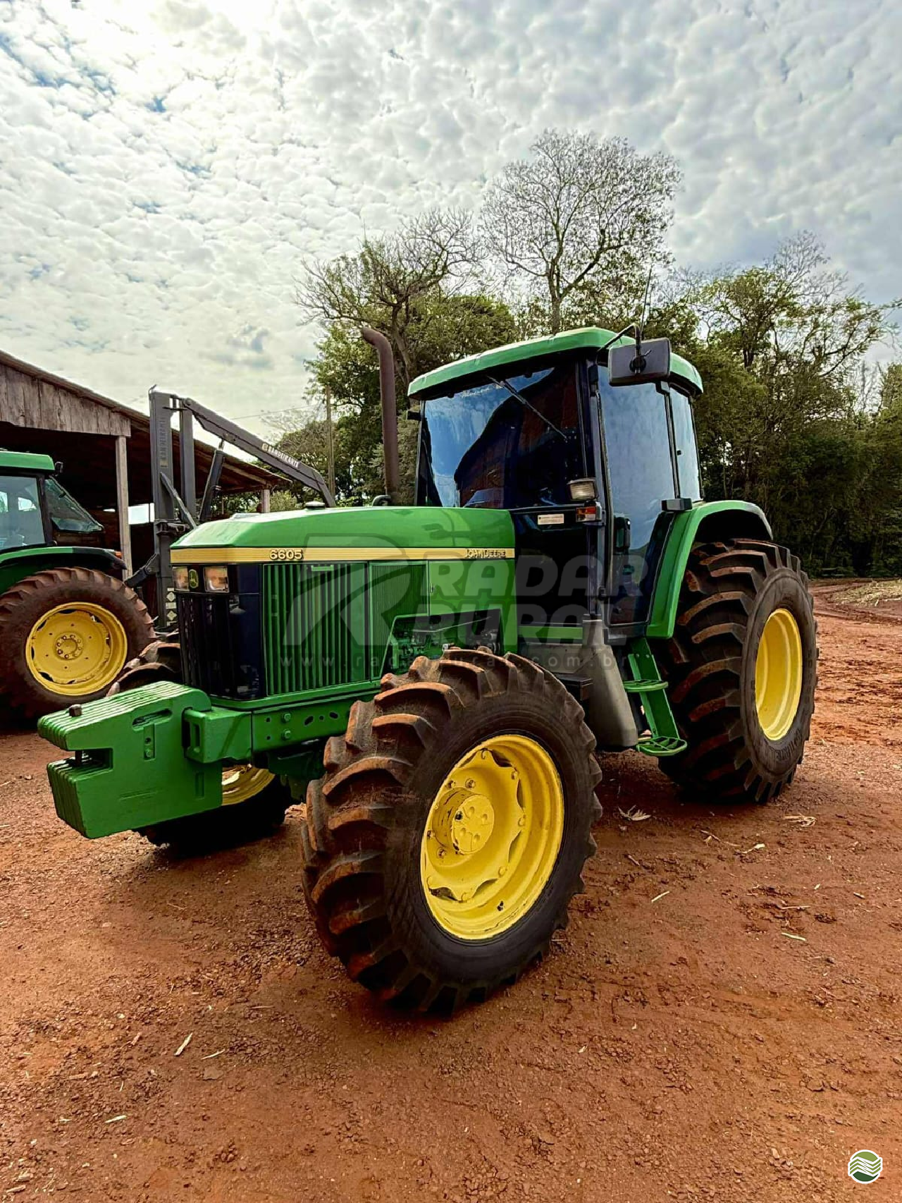 TRATOR JOHN DEERE JOHN DEERE 6605 Tração 4x4 Radar Rural VERA CRUZ SÃO PAULO SP